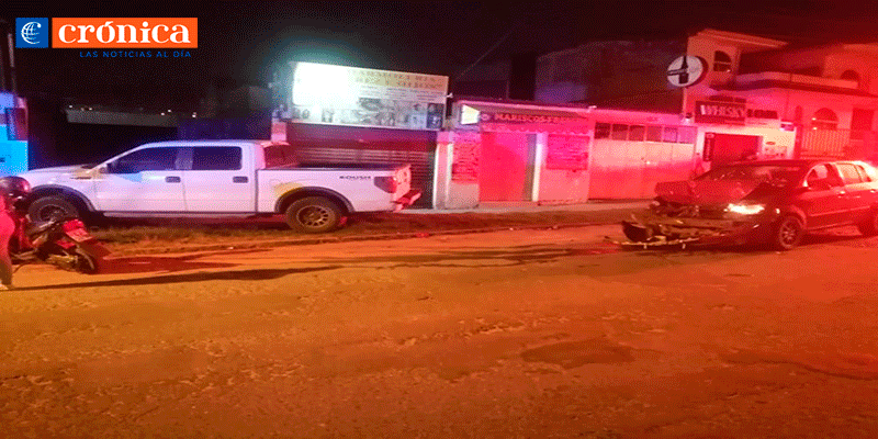 Camioneta terminó en el interior de una vivienda – DIARIO CRÓNICA
